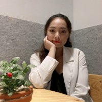 Judy Dinh Email