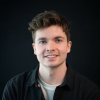 Tom Hollingworth Email & Phone Number