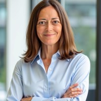 Lara Ingram Email & Phone Number