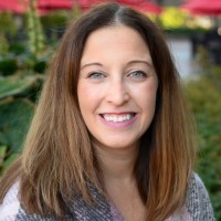 Lynn Robbins Email & Phone Number