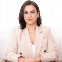 Celeste Pires Email