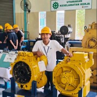 UT School Employee Mauludin's profile photo