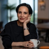 Laura Estrade Email