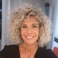 Caroline Gatt Email
