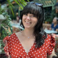 Amy Lowe Email