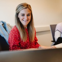 Headforwards Employee Lindsey Cipd's profile photo