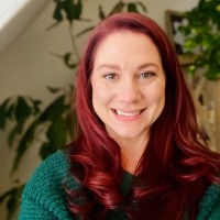 Erin Holman Email & Phone Number