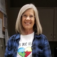 Tracy Betts Email & Phone Number