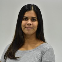 Daisy Román Email & Phone Number