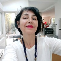 Farideh Touchard Email