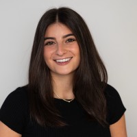 Vivrelle Employee Julia Holtz's profile photo