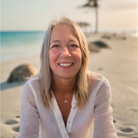 Sam Flax Employee Mary-Ellen Long's profile photo