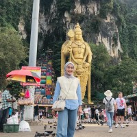 Cornerstone Retail Property Management & Consulting Employee Ghina Salsabila's profile photo