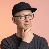 Robert Murdock Email & Phone Number