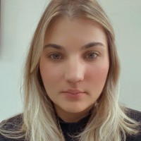 Gabriela Camilotti Email