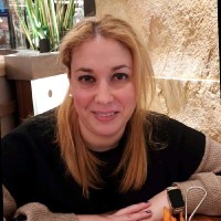 Universitat Oberta de Catalunya Employee Ester Gómez Olivera's profile photo