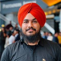 Augmented Networks Inc. Employee Harinder Rishi's profile photo