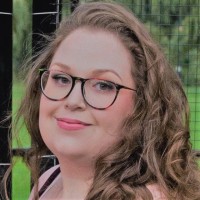 #twiceasnice Recruiting Employee Laura Selling's profile photo