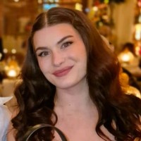 Maxwell Bond® Employee Amy-Louise Boardman's profile photo