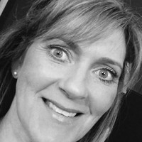 Lorraine Handley Email