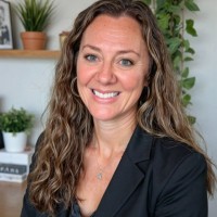 Brianne Brown Email & Phone Number