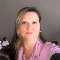 Government of Alberta Employee Roxanne Weeks's profile photo