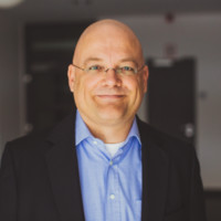 Marc Schlösser Email