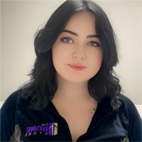 The Bone Store Employee Julie Pearce's profile photo