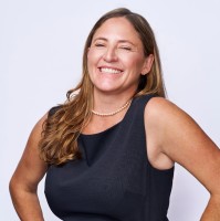 Frontline Recruitment Group Employee Julia Long's profile photo