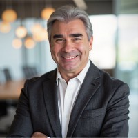 Robert Fernandez's profile photo