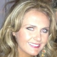 Staci Knuths