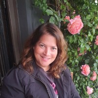 Restart Employee Iris Bester's profile photo