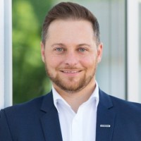 Viktor Bayrhof Email & Phone Number
