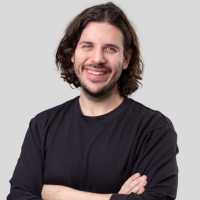 Casper Rouchmann Email & Phone Number
