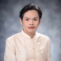 Khominie Yusop Email