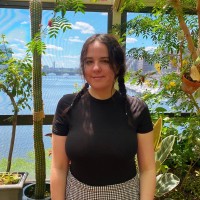 Posman Books Employee Sarah Perry's profile photo