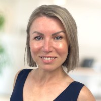 Iryna Dawson Email