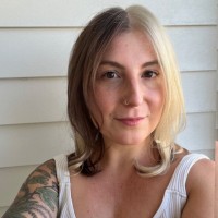 Anna Mrzyglocki Email & Phone Number