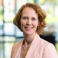 Eline van Elk Email