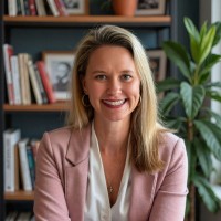 TimelyCare Employee Stephanie Kehn's profile photo