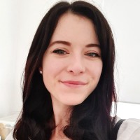 Uniting Financial Services Employee Lina Schiedt's profile photo