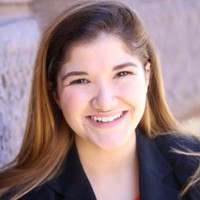 Kelly Holcombe Email & Phone Number