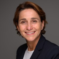 CNP Assurances Employee Delphine Darracq's profile photo