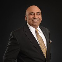 Keller Williams Employee Umer Ahmad's profile photo