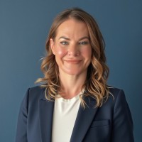 Newfront Insurance Employee Laura Weiss's profile photo