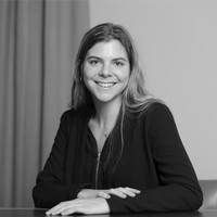 María Reina Gómez-Acebo Email