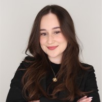 Abigail Klianis Email