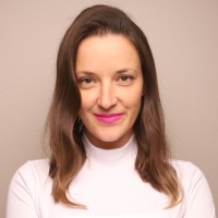 Hilary Corna Email & Phone Number