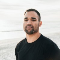 Gareth Davids Email & Phone Number