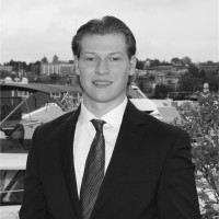 Lucas Thrun Email